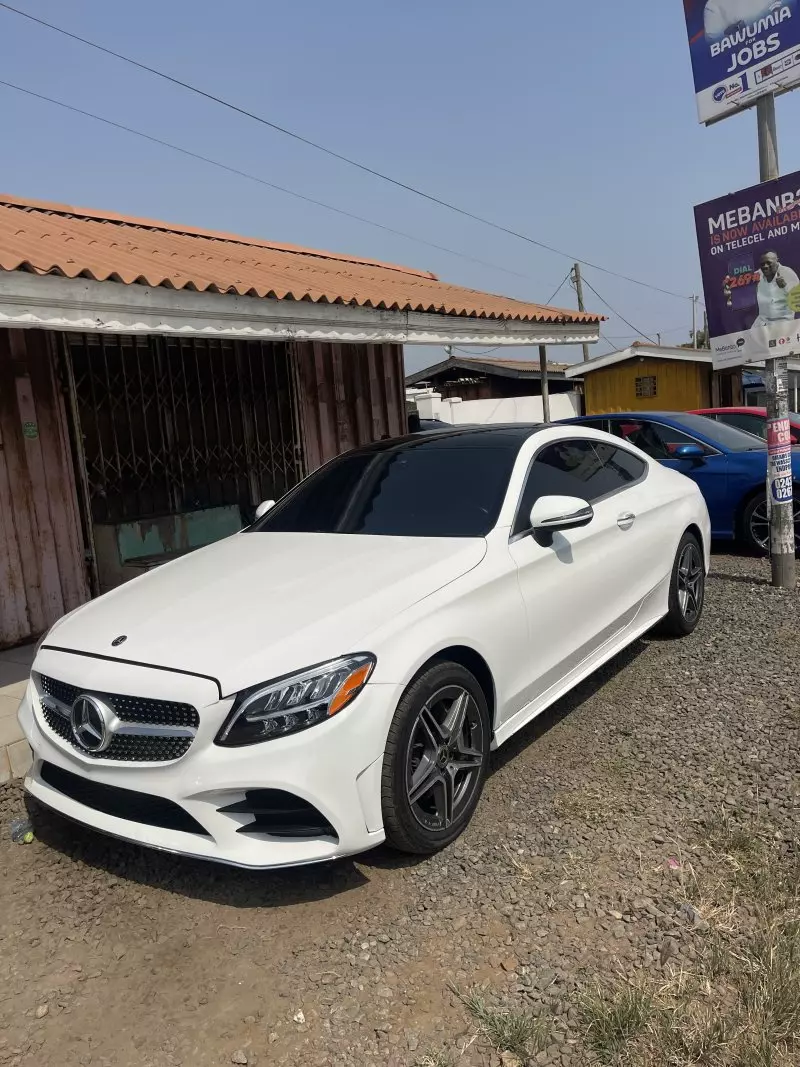 Mercedes-Benz C 300   - 2019