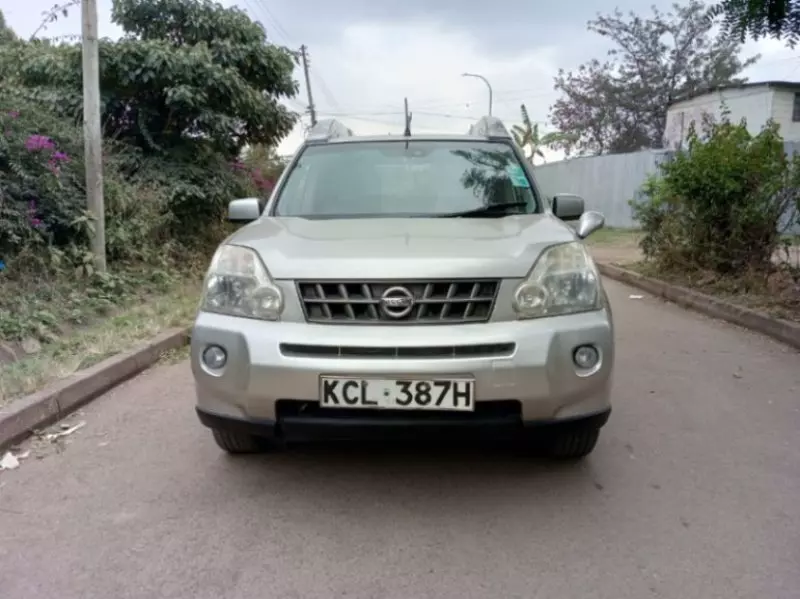 Nissan X-Trail   - 2010