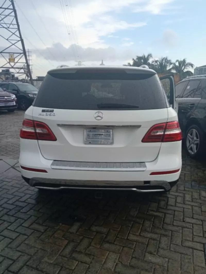 Mercedes-Benz ML 350   - 2015