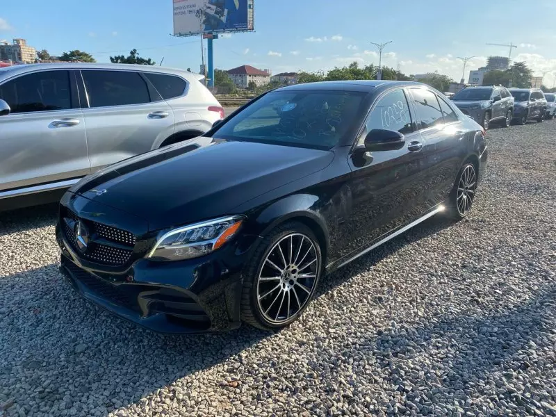 Mercedes-Benz C 300   - 2020