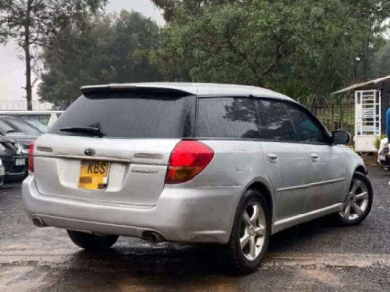 Subaru Legacy   - 2007