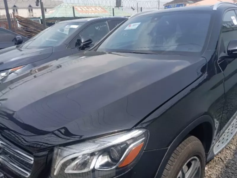 Mercedes-Benz GLC 300