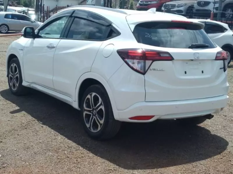 Honda Vezel Hybrid   - 2018