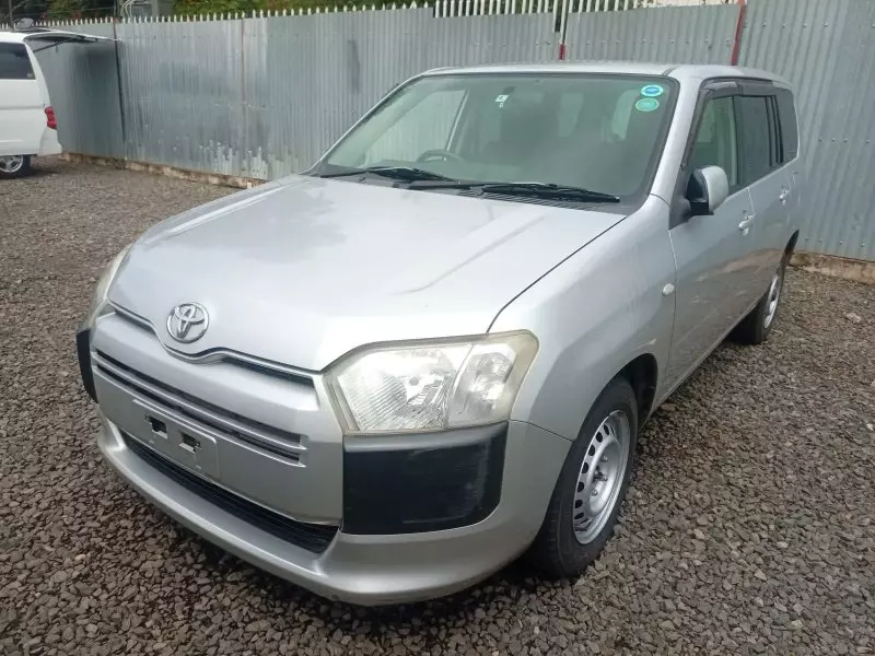 Toyota Probox    - 2016