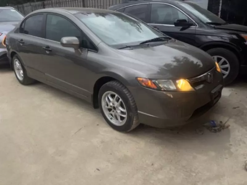 Honda Civic   - 2007