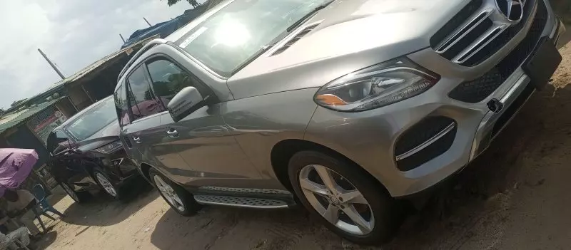 Mercedes-Benz GLE 350   - 2016