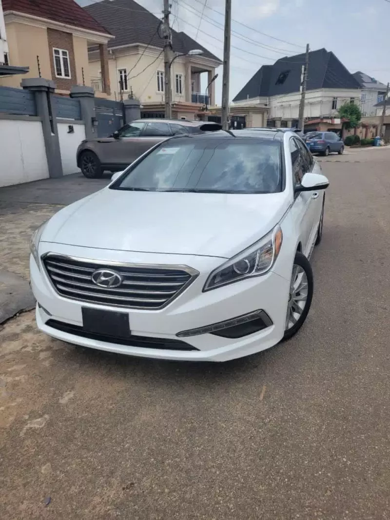 Hyundai SONATA 2,0L BVA GL   - 2015