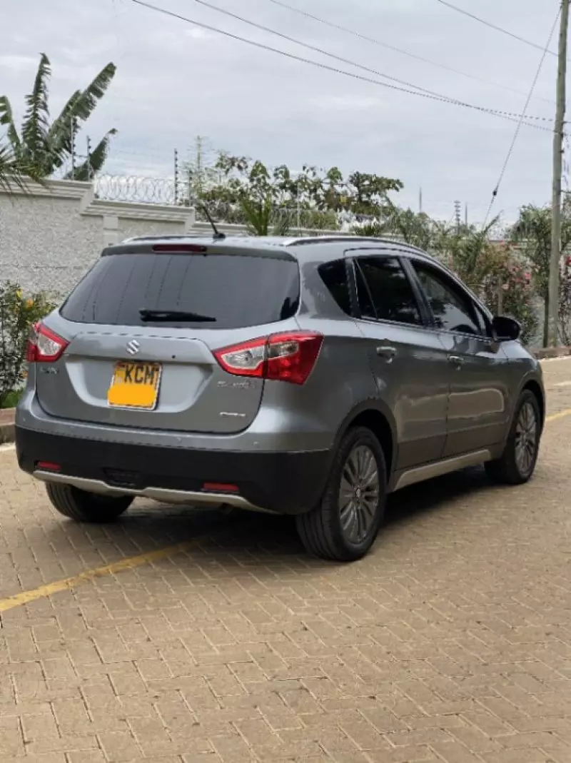 SUZUKI SX4 S-Cross