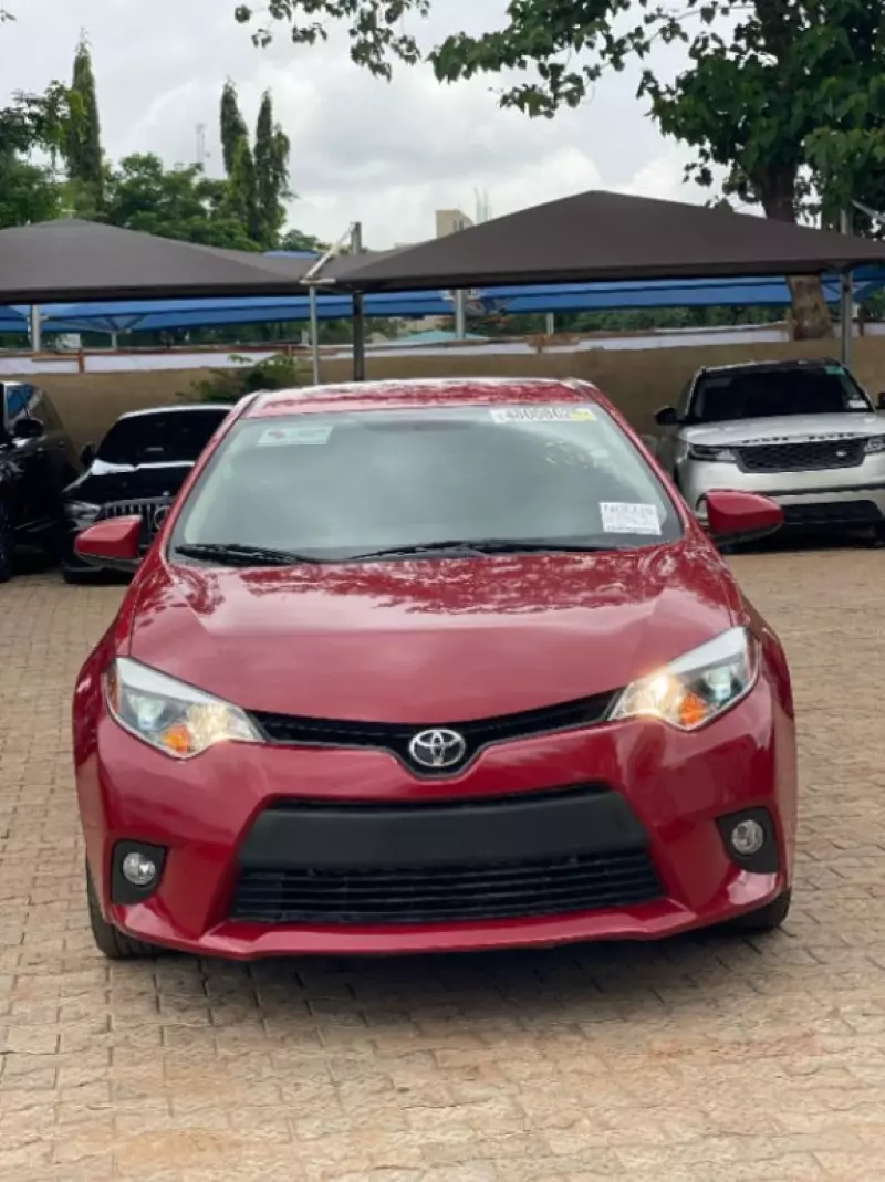 Toyota corolla   - 2015