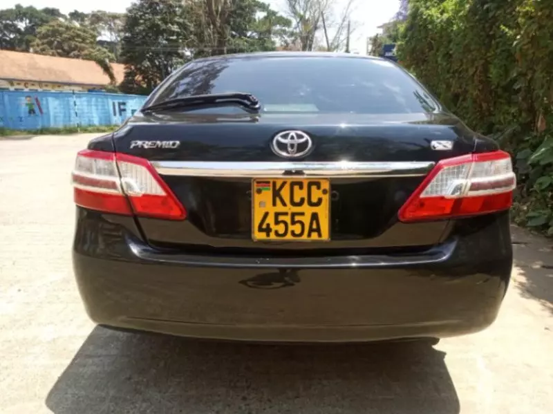 Toyota Premio    - 2008