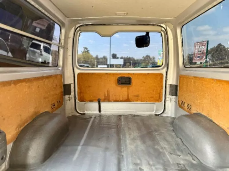 Toyota Hiace   - 2018