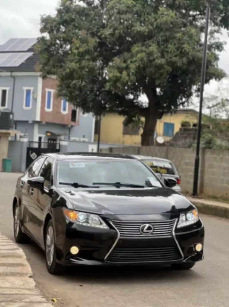 Lexus ES 350   - 2014