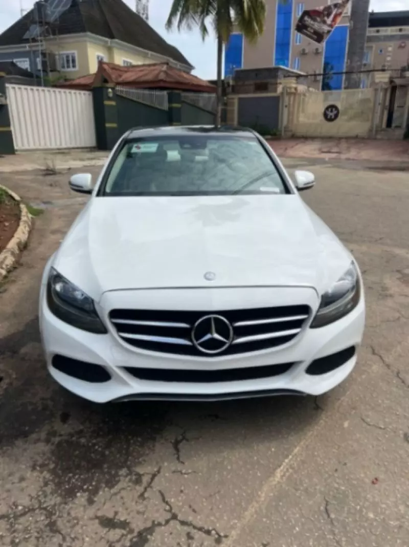 Mercedes-Benz C 300   - 2017