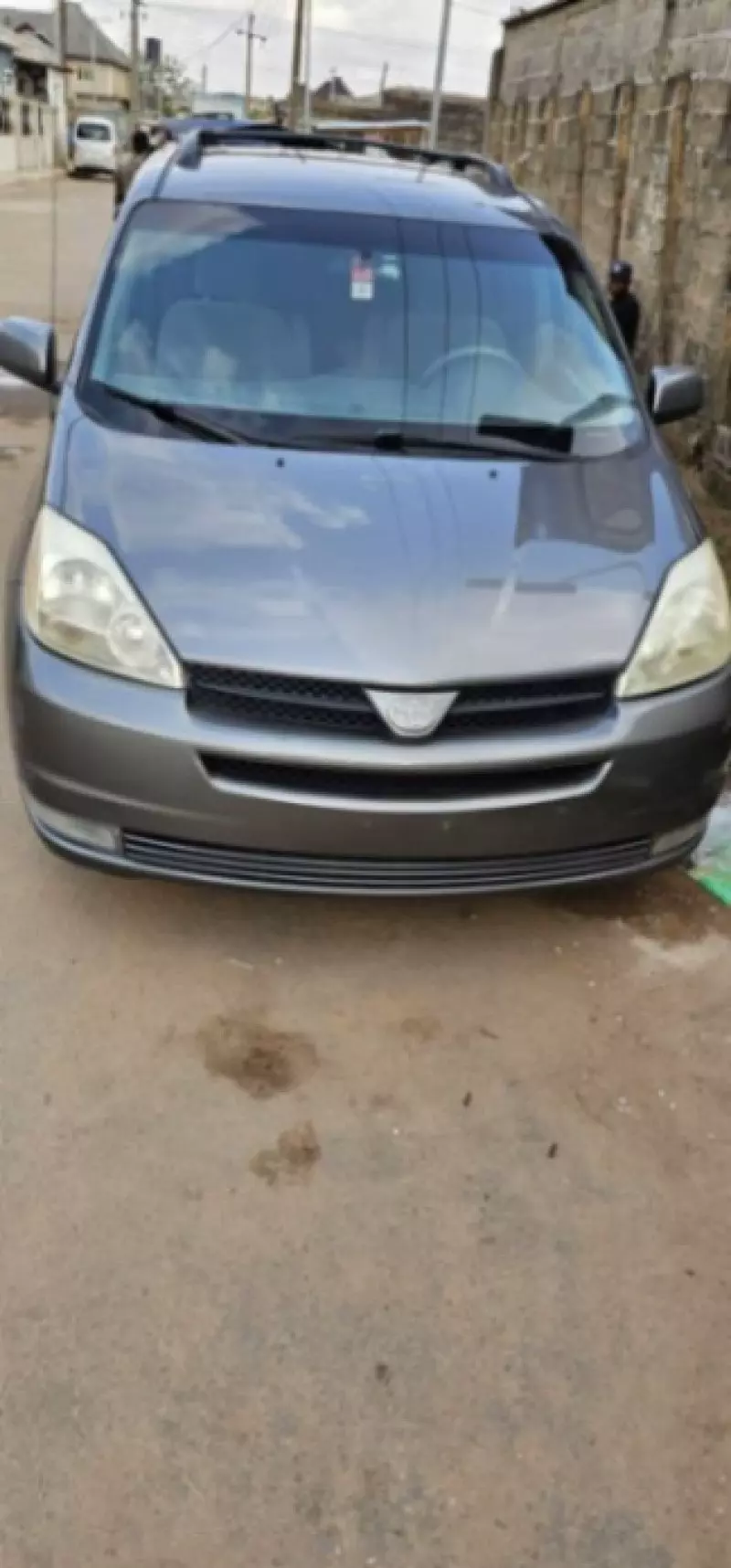 Toyota Sienna   - 2006