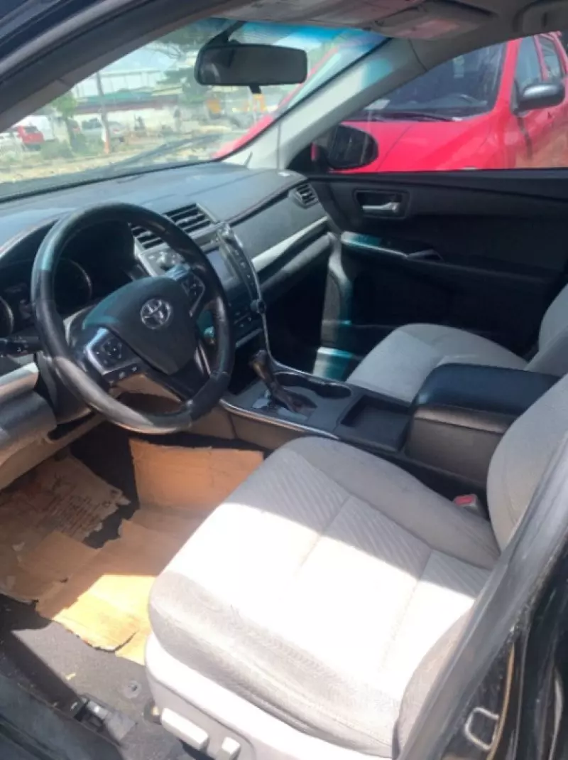 Toyota Camry - 2016