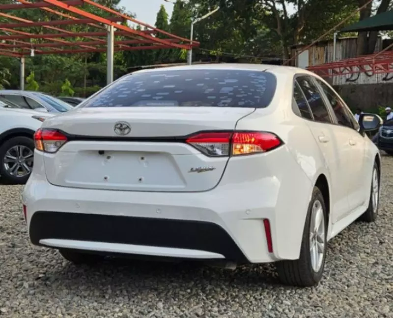 Toyota Corolla   - 2016