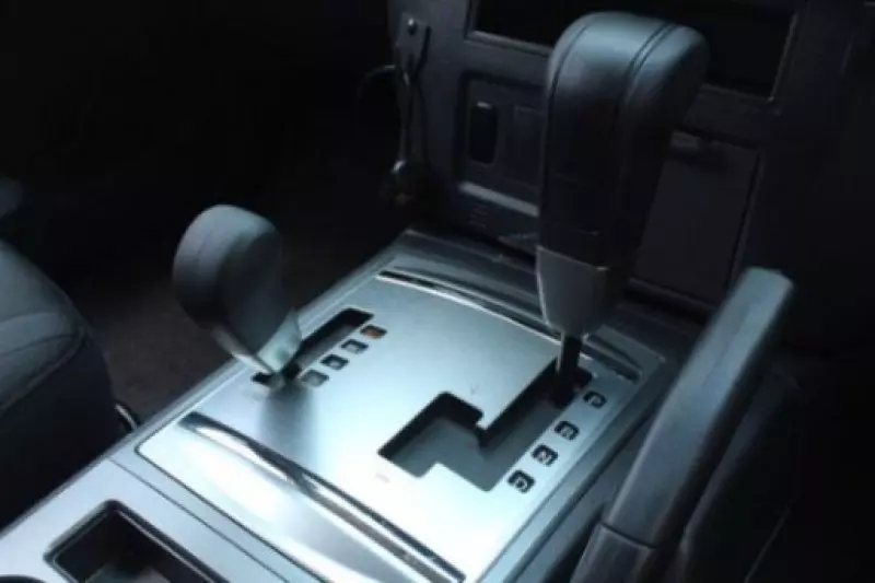 Mitsubishi Pajero   - 2017