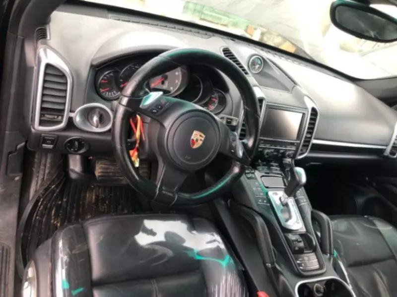 PORSCHE Cayenne - 2014