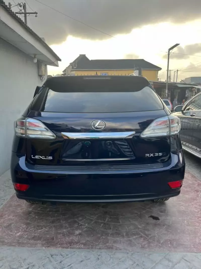 Lexus RX 350   - 2010
