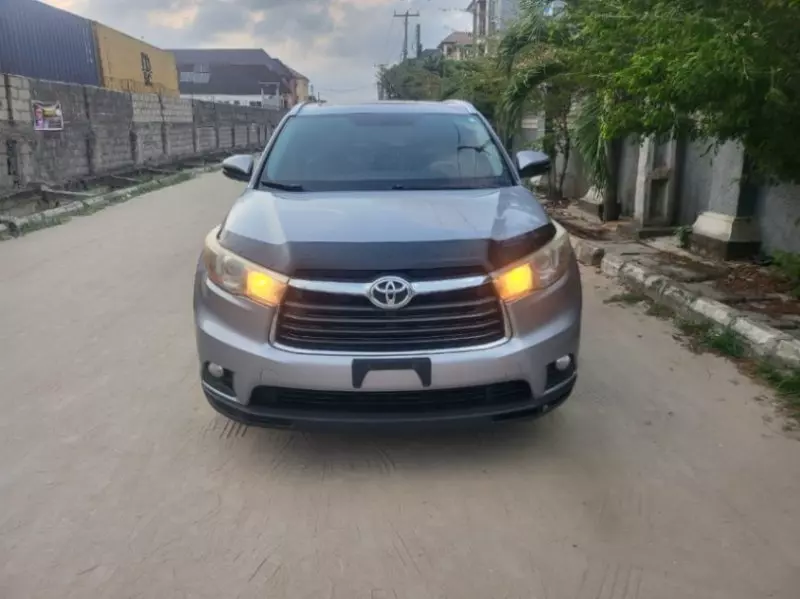 Toyota Highlander - 2014
