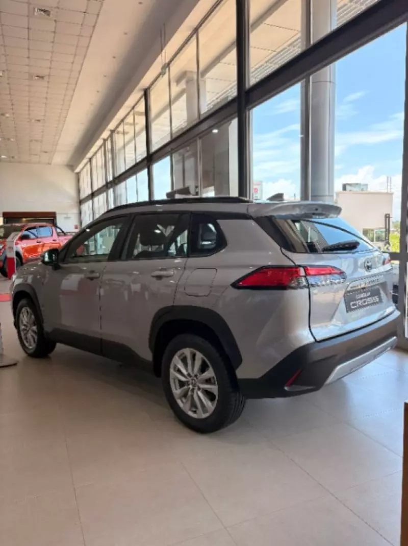 Toyota Corolla Cross (High Grade)
