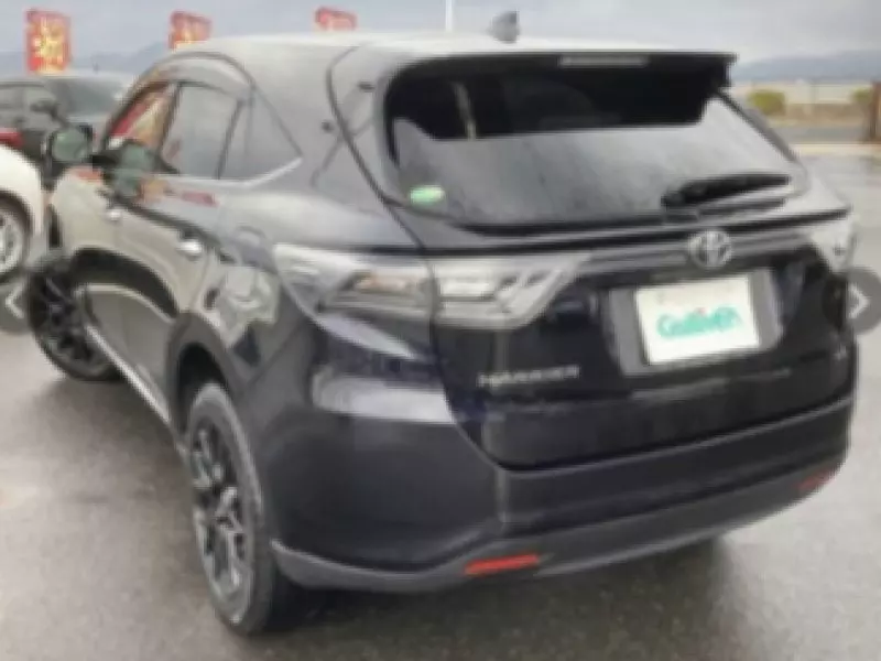 Toyota Harrier   - 2016