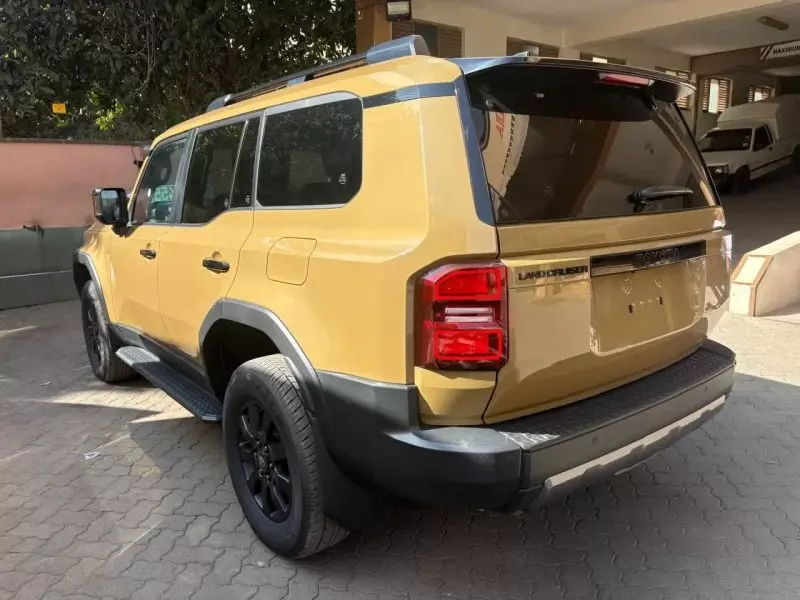 Toyota Land Cruiser   - 2024