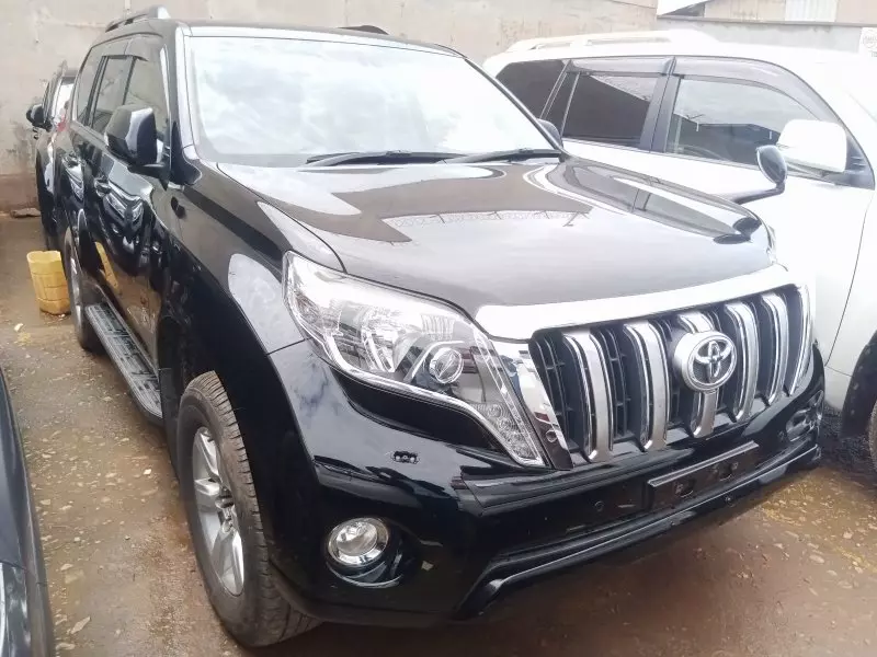 Toyota Landcruiser Prado   - 2016