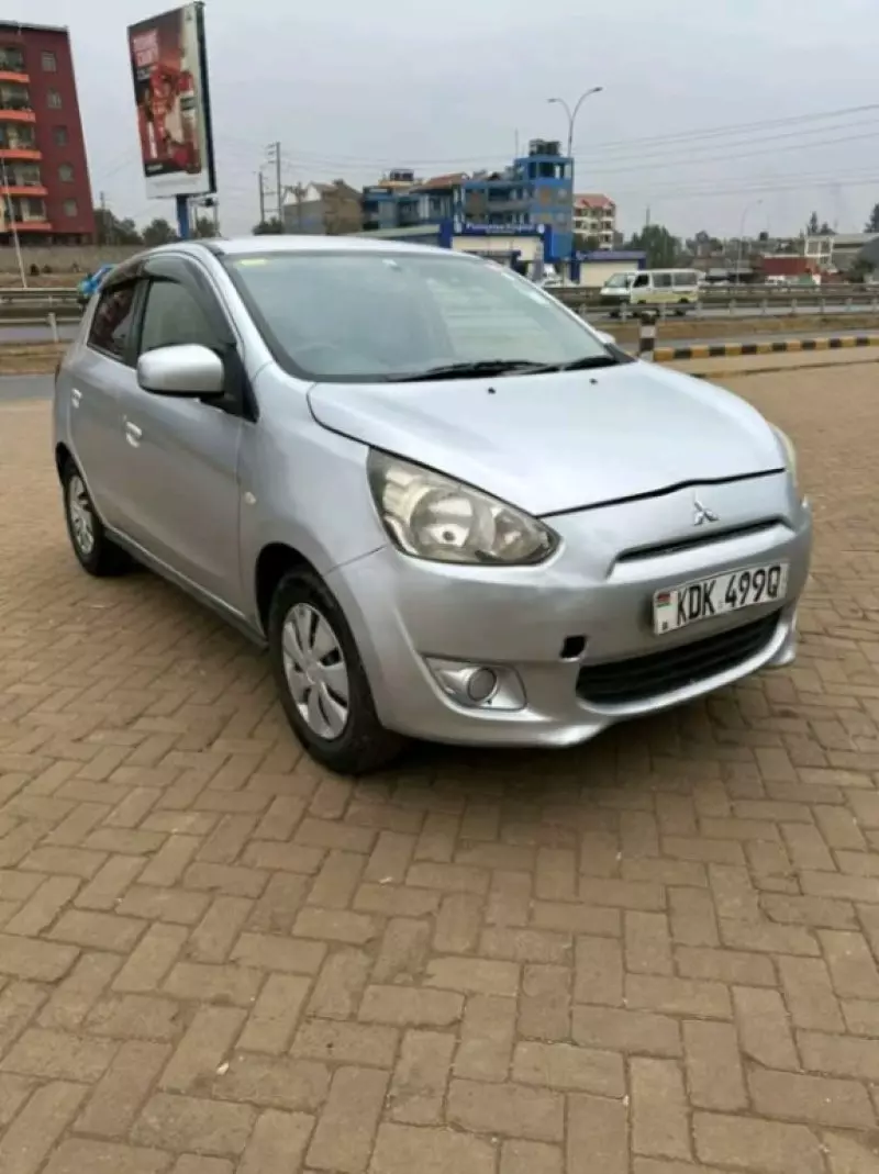 Mitsubishi Mirage   - 2015