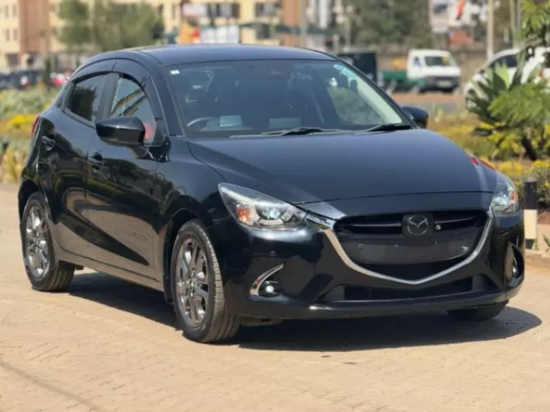 Mazda Demio    - 2019
