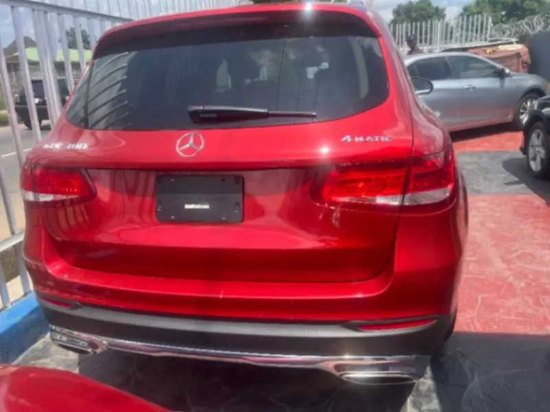 Mercedes-Benz GLC 350   - 2016