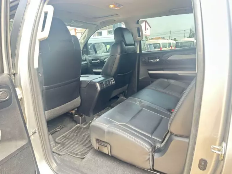 Toyota Fortuner   - 2016