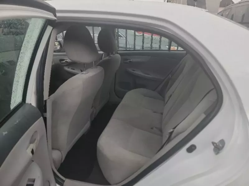 Toyota Corolla   - 2010