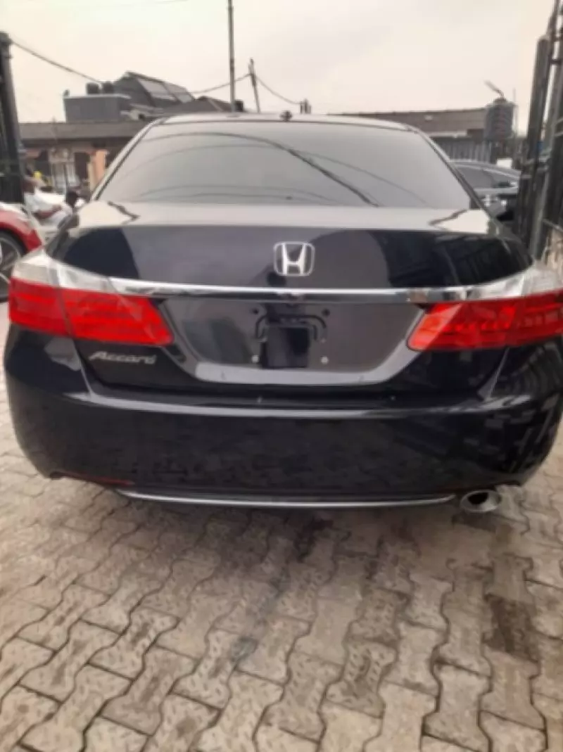 Honda Accord   - 2014