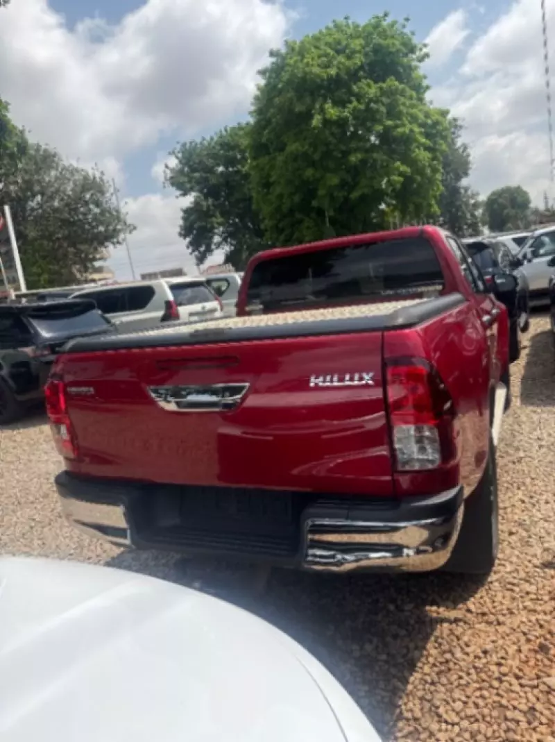 Toyota Hilux