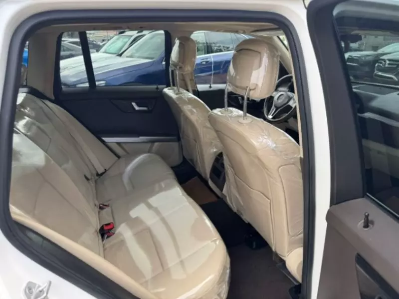 Mercedes-Benz GLK 350   - 2015