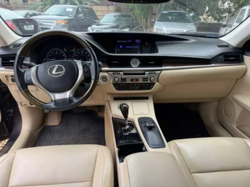 Lexus ES 350
