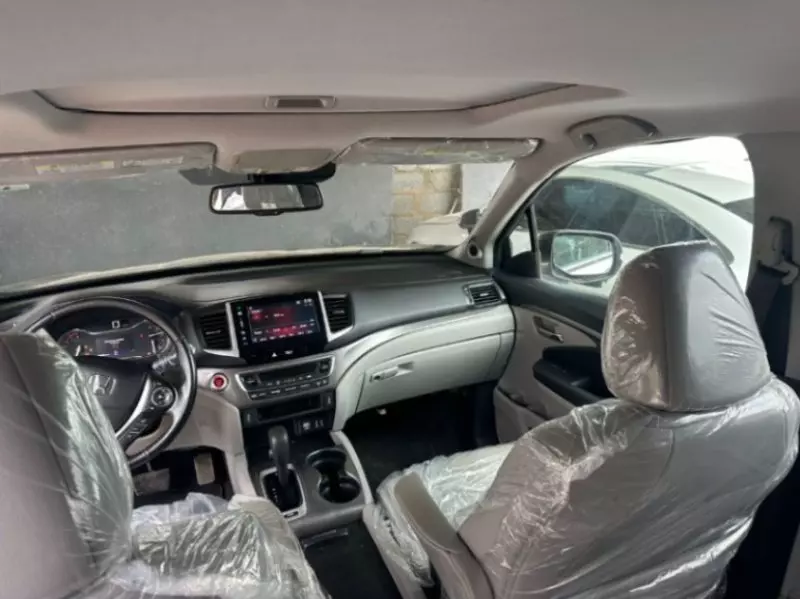 Honda Pilot   - 2016