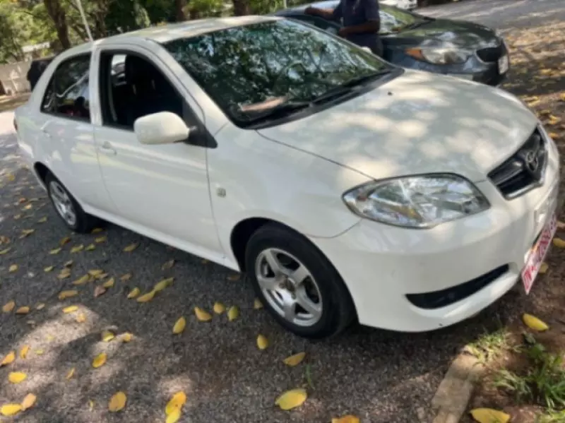 Toyota Vios   - 2010