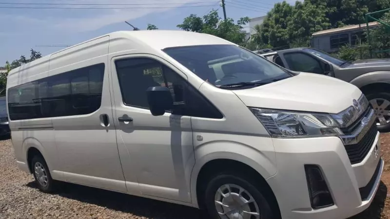 Toyota Hiace   - 2023