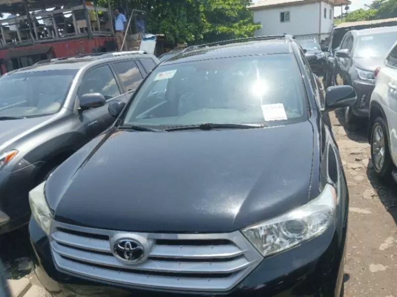 Toyota Highlander   - 2009