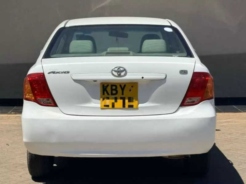 Toyota Axio 