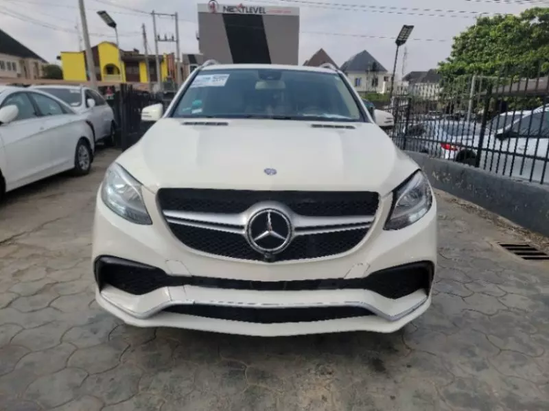 Mercedes-Benz ML-Class   - 2013