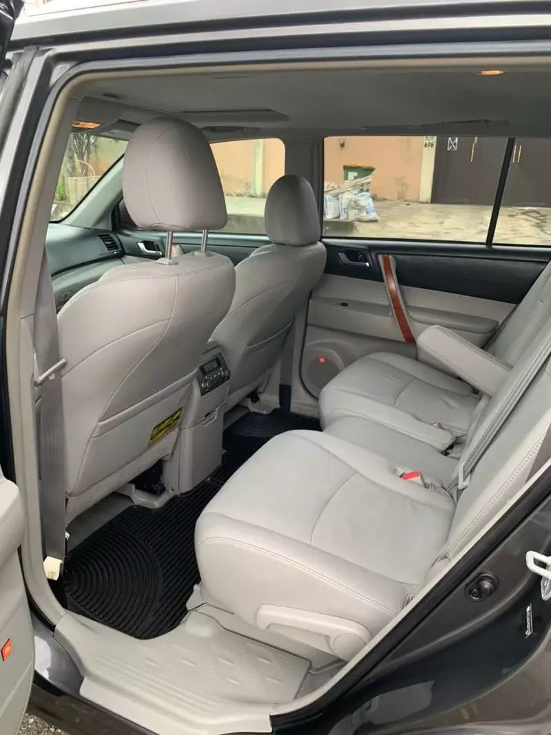 Toyota Highlander   - 2008