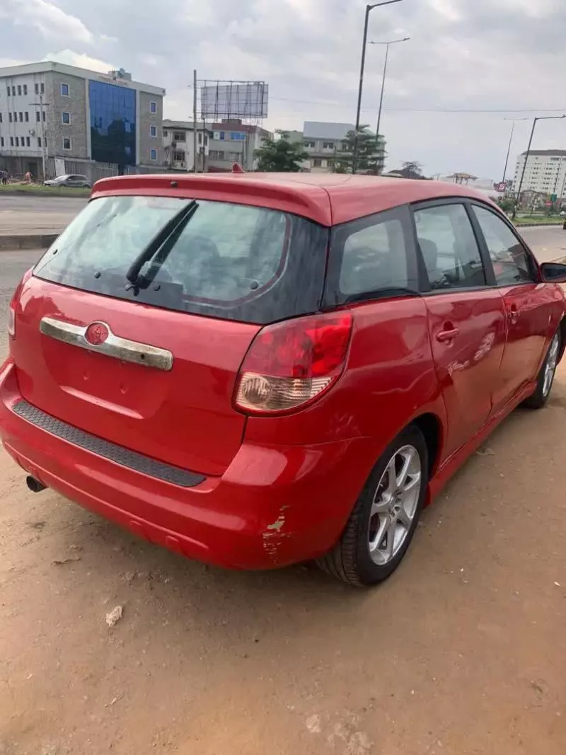 Toyota Matrix   - 2004