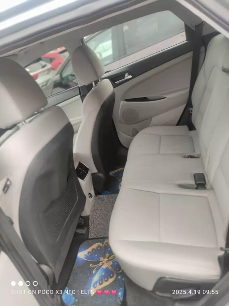 Hyundai Tucson   - 2021