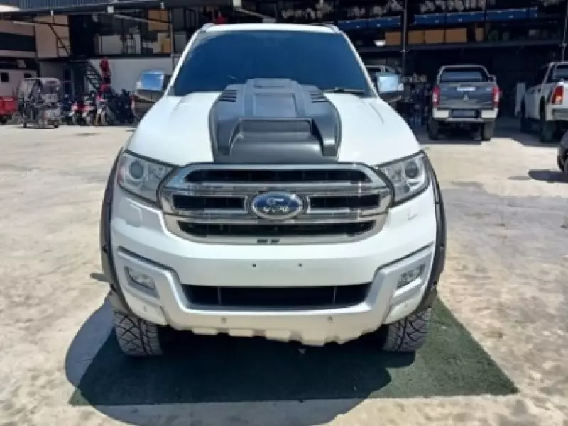 Ford Everest   - 2016