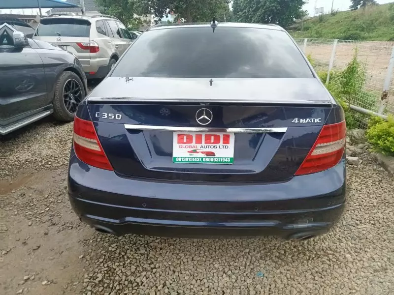 Mercedes-Benz C 350   - 2012