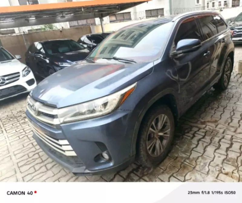 Toyota Highlander   - 2014