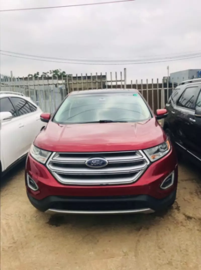 Ford Edge   - 2015